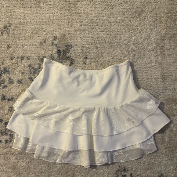 Outcast Selene White long sleeve top and skirt size XS - Picture 3 of 13